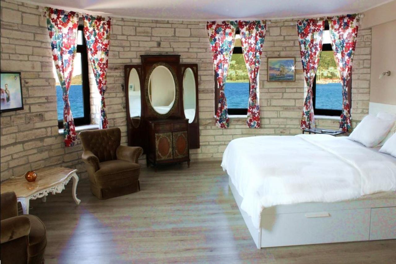 Nemrut Bay Otel Yenifoca Exterior foto