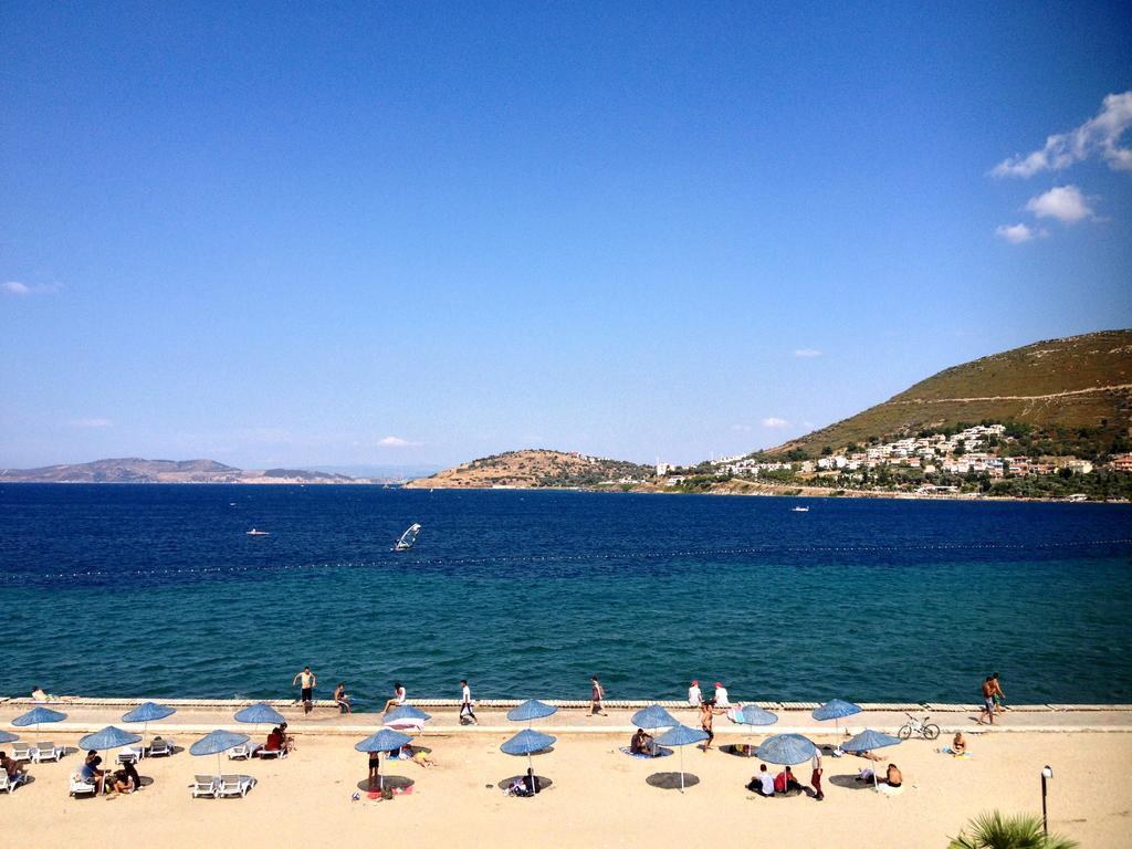 Nemrut Bay Otel Yenifoca Zimmer foto